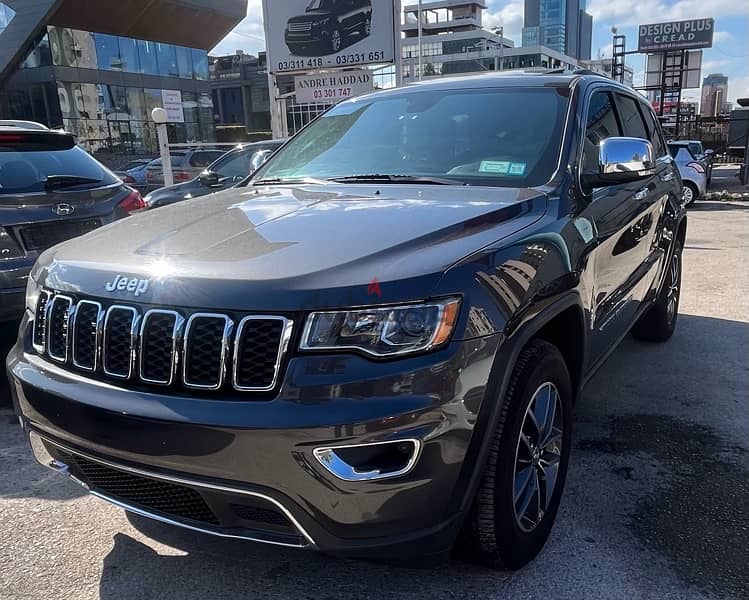 Jeep Grand Cherokee 2017 limited 4x4 47 miles 0