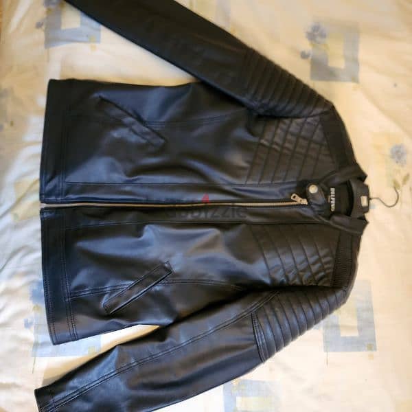 Turkish brnad jacket jeld size M betlbis L 30$ 0