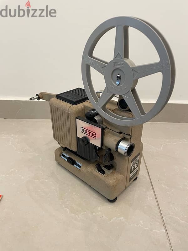 Vintage Eumig P8 Automatic 8mm Movie Film Projector 4