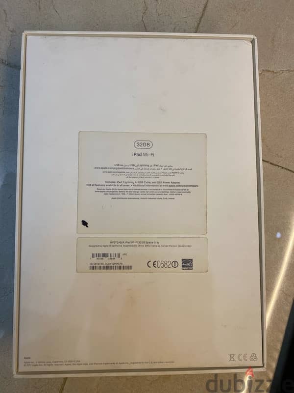 ipad 5th generation 32Gb with cover 5