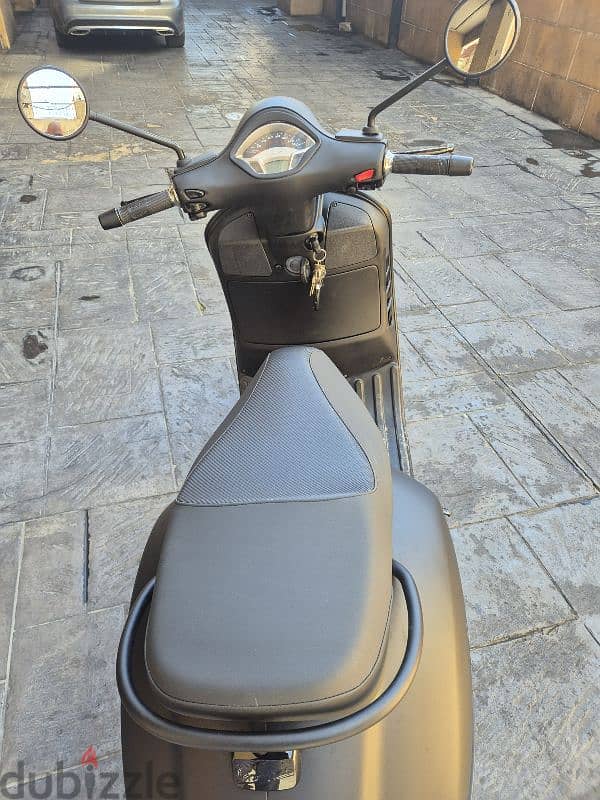 vespa gts300 5