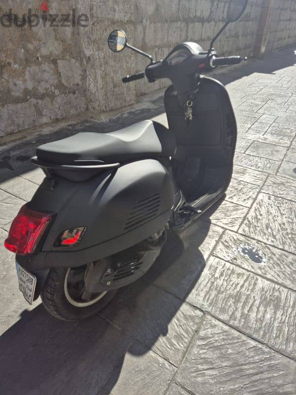 vespa gts300 13