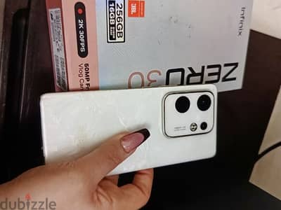 infinix zero 30 used like new 256gb 16 gb