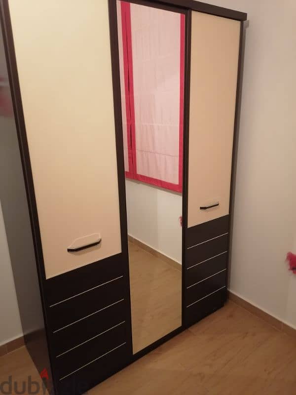 Full Bedroom 380$ 3