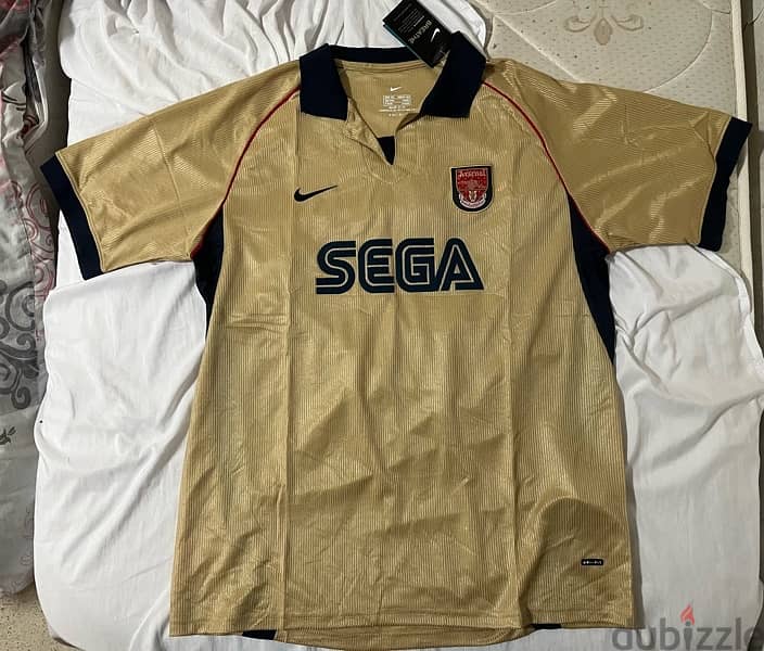 Arsenal away nike jersey 0