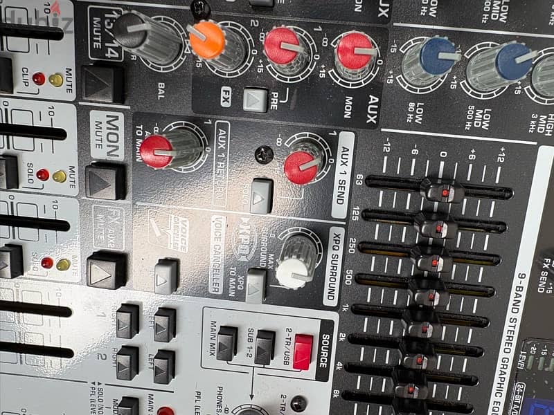 Mixer Behringer HENYX X1832USB 1