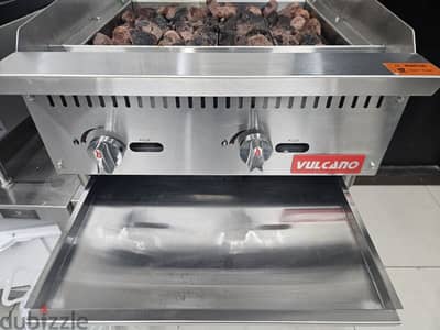 Vulcano Charbroiler Grill – Like New Condition