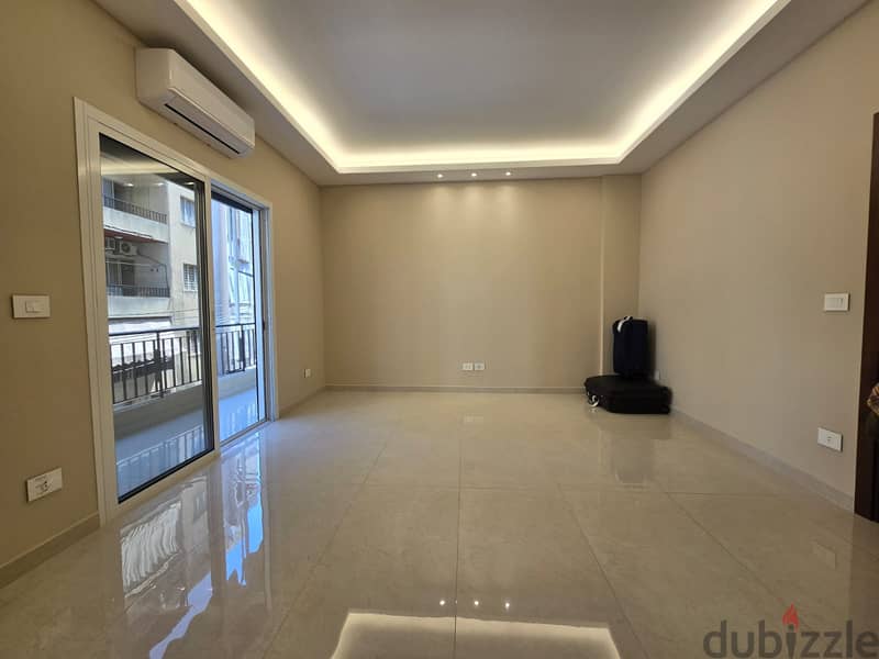 Apts For Sale in Sioufi 0