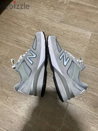 New Balance 990 V5 made in Usa size 42.5