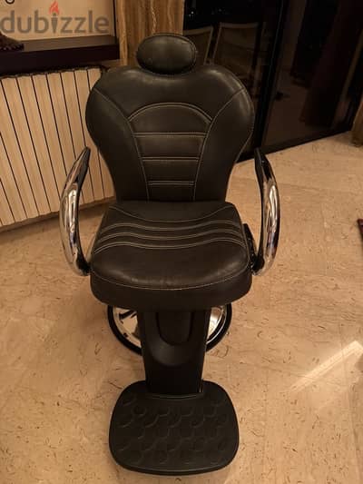 beauty chair