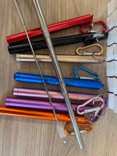 Foldable metal straw