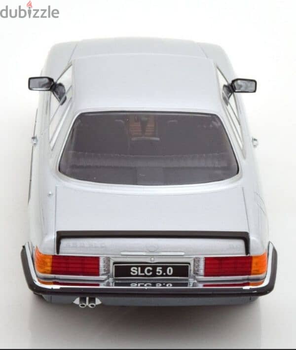 Mercedes 450 SLC (C107) diecast car model. 6