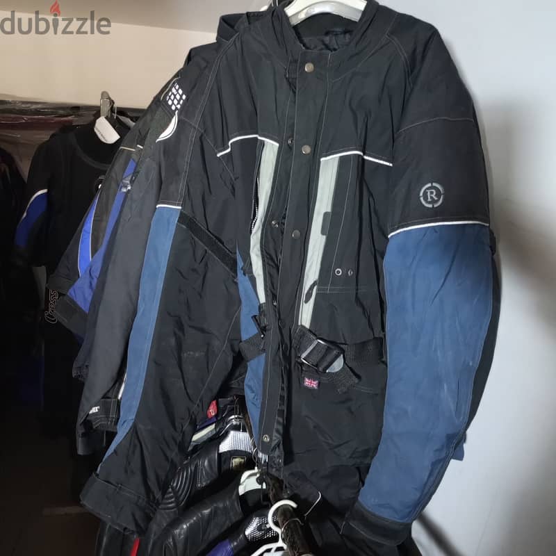 outdoor vest and pants 12