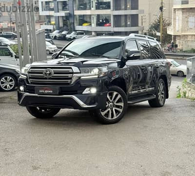 Toyota Land Cruiser 2016 VX-S 5.7 L