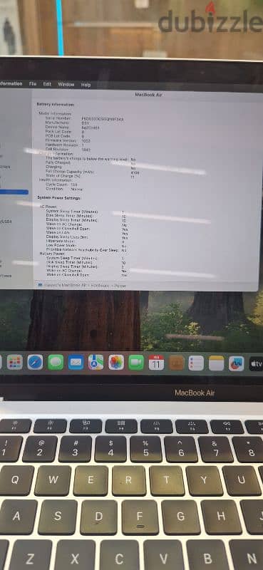 Used macbook pro 13  2017  *cor i5  *8 ram *256 gb ssd 2