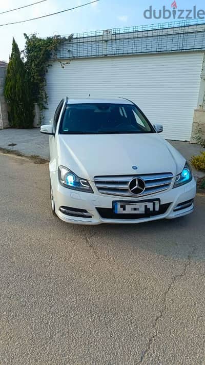 Mercedes-Benz C-Class 2012