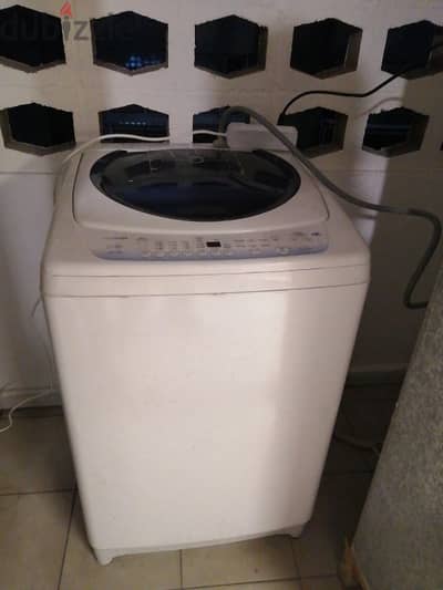 Washing machine غسالة ثياب أوتوماتيك 9 كيلو