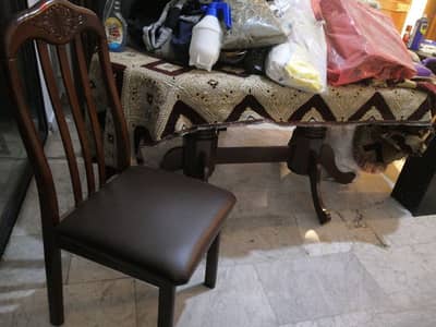 Dining Table with 6 chairs طاولة سفرة مع ٦ كراسي