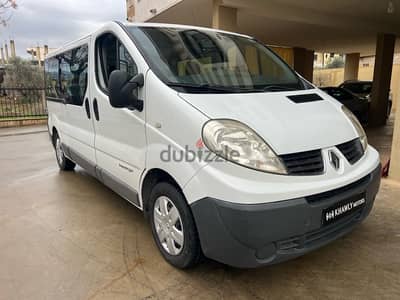 Renault Trafic Manual سياحية