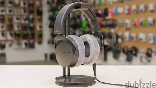 Beyerdynamic dt 700 pro x