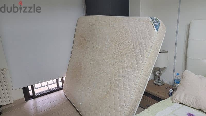 Mattress 196x175cm queen size 0