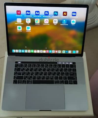 MacBook Pro 15-inch, 2018 Touch Bar