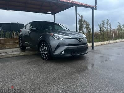 Toyota C-HR 2018, XLE Premiuim, super clean, full option, jilid,camera