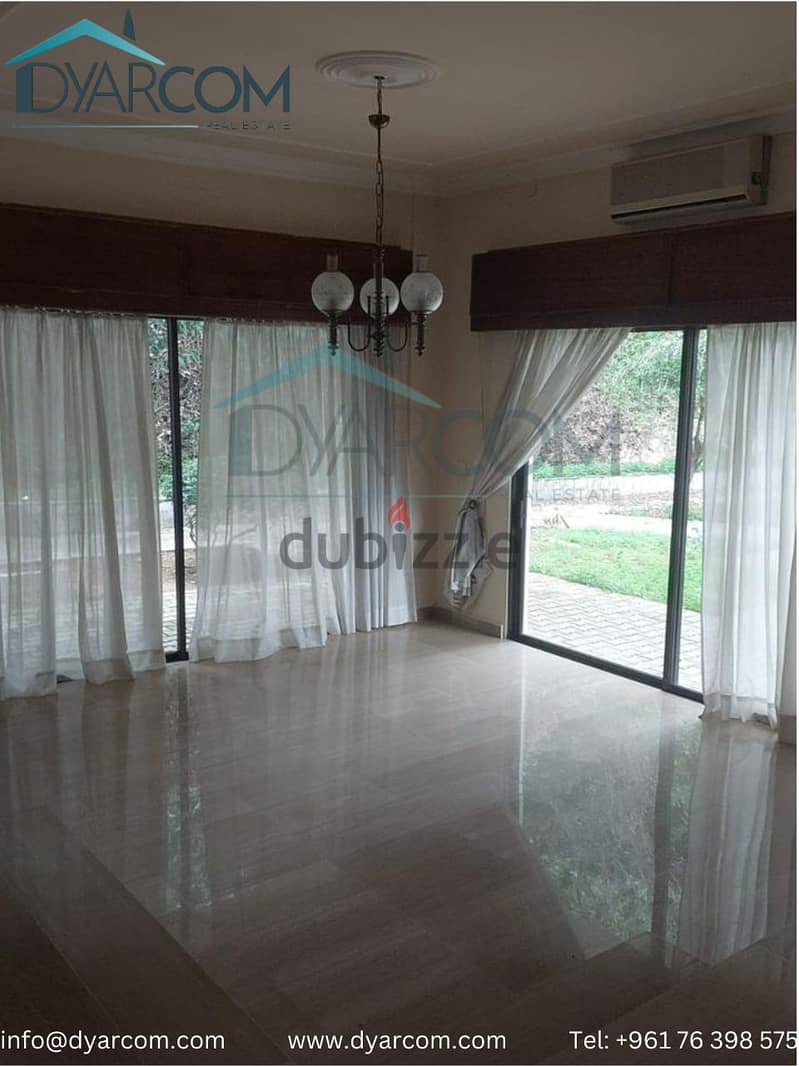 DY2261 - Blat Villa For Rent! 0