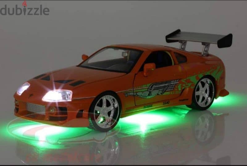 Brian's Toyota Supra (Fast & Furious 2001) diecast car model 1;18. 10