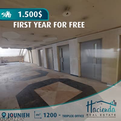 Triplex Restaurant-Office-For Rent In Jounieh