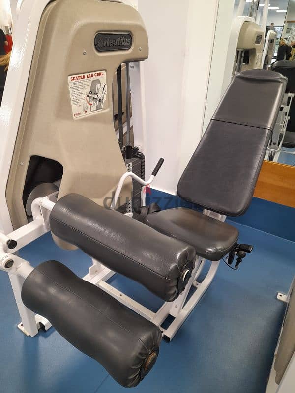 Gym Machines NAUTILUS 10