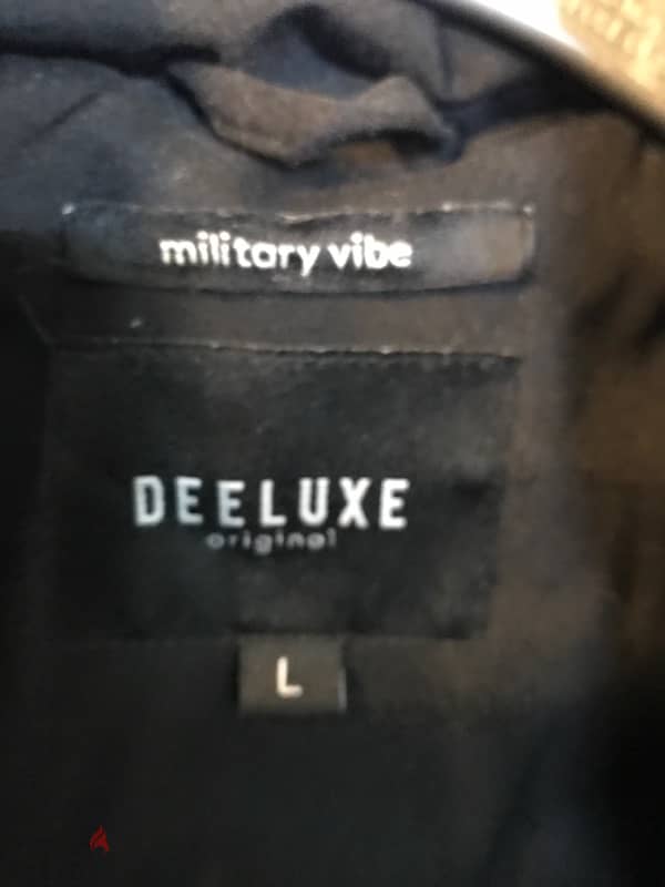 Deeluxe from aiistii size large 1