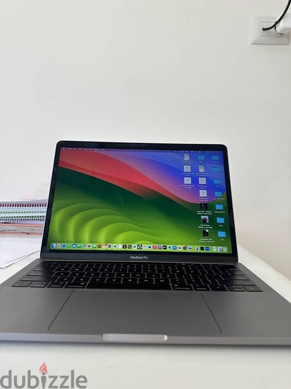 Macbook Pro 2019 i7 16gb 1TB 0