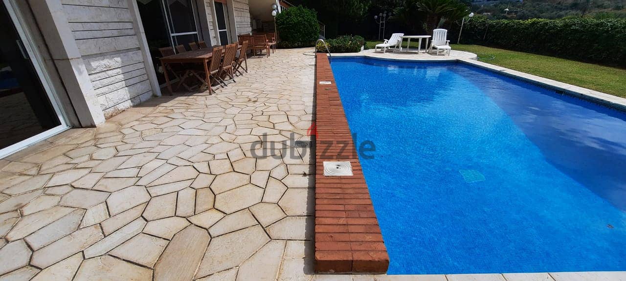 VILLA FOR RENT IN YARZEH PRIME (3000Sq) فيلا في اليرزه, (BAR-126) 0