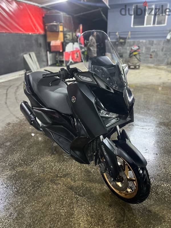 yamaha xmax 250cc 4