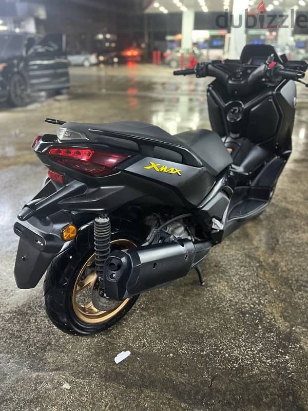 yamaha xmax 250cc 6