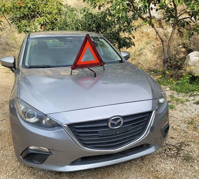 Mazda 3 2015