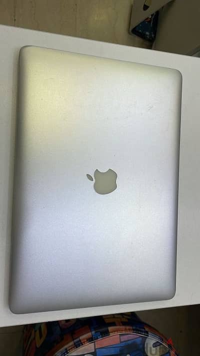 Mac book pro 2013  Screen 15,4 in  Core i7 512gb 16 gram ‎400$