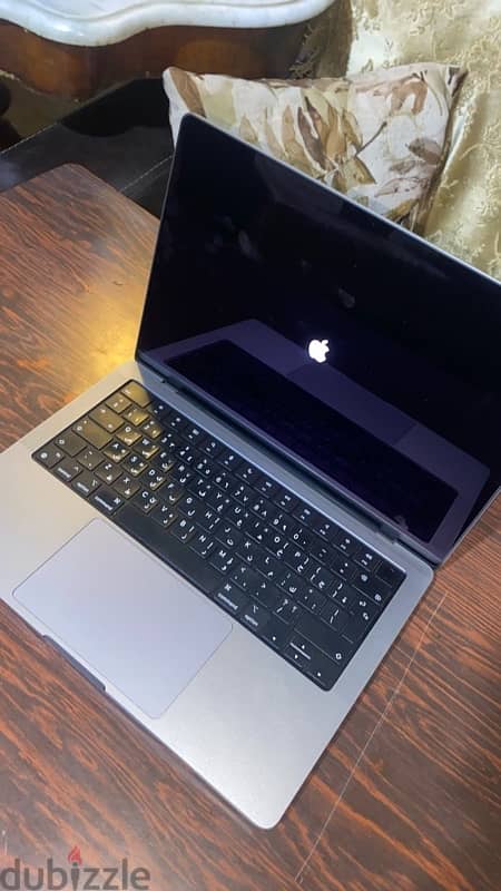 macbook pro m2 1