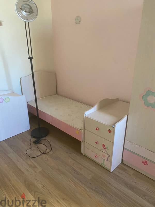 office and baby bedroom each for 1000$ 19