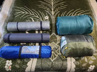 Camping Gears: New Tent 3 pers + sleeping bags + mat