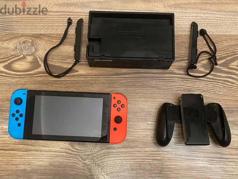 Nintendo switch like new 3