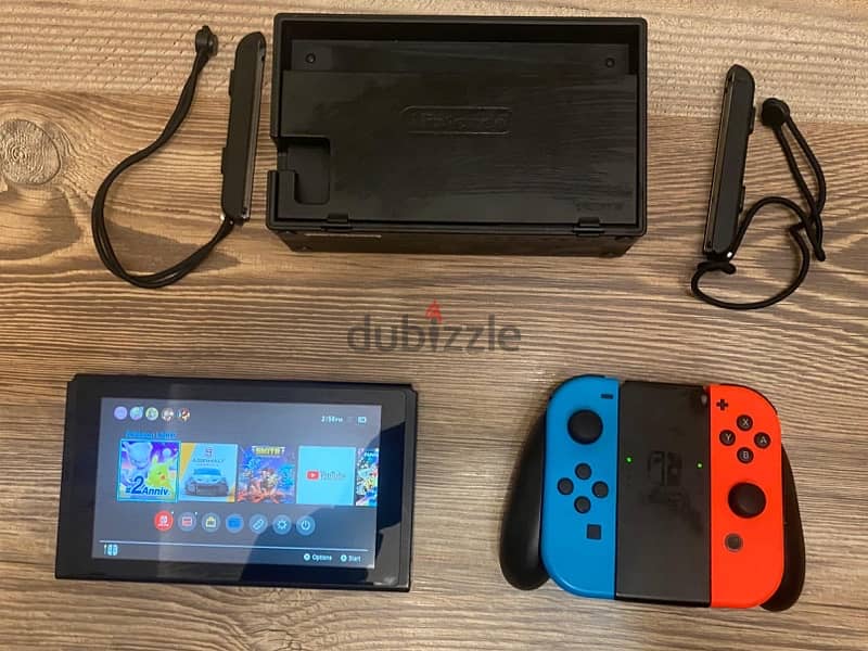 Nintendo switch like new 4