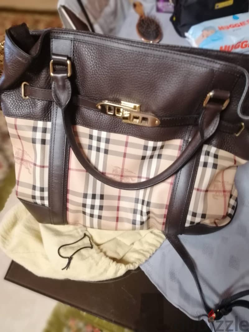 Burberry bag 2