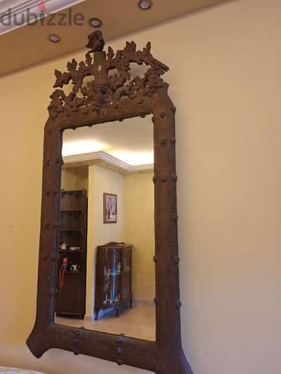 mirror antique. . . . . . . .