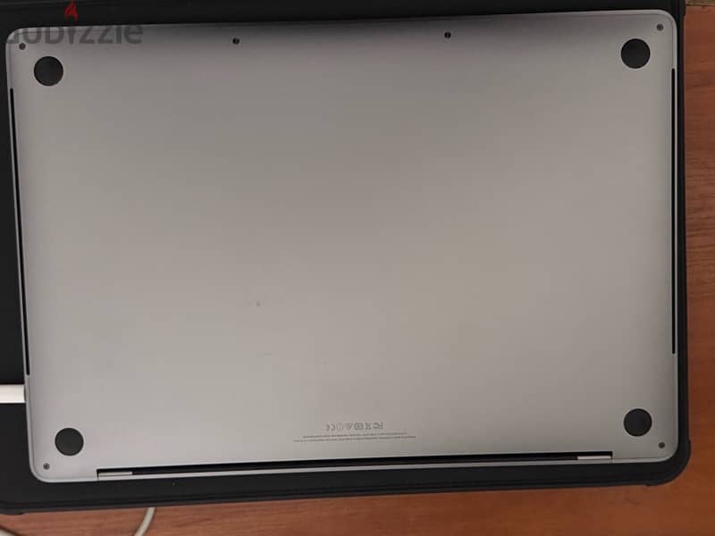 Macbook pro 2017 touch bar 16” 512Gb 6