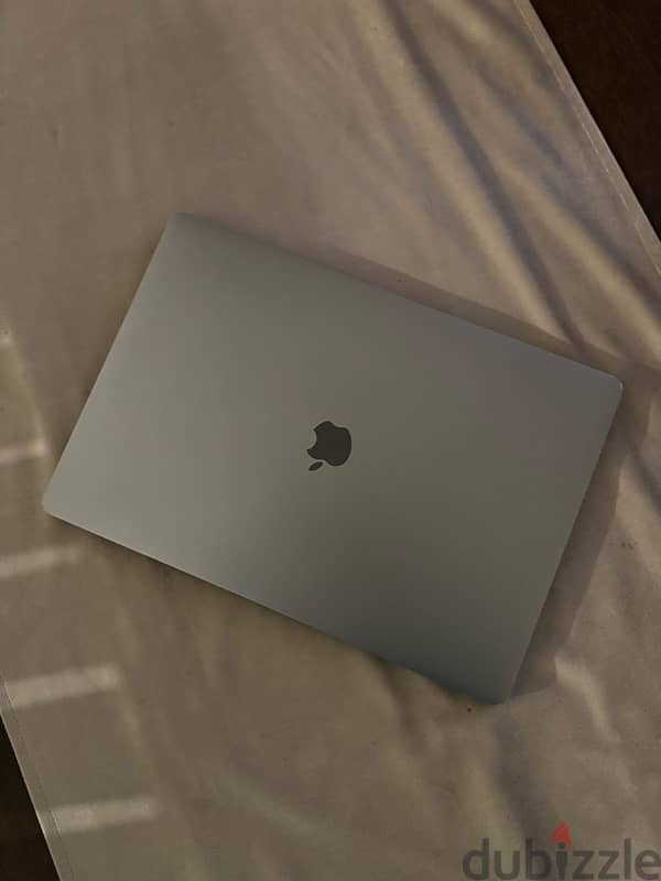 2019 MacBook Pro 16’ Core i9 2