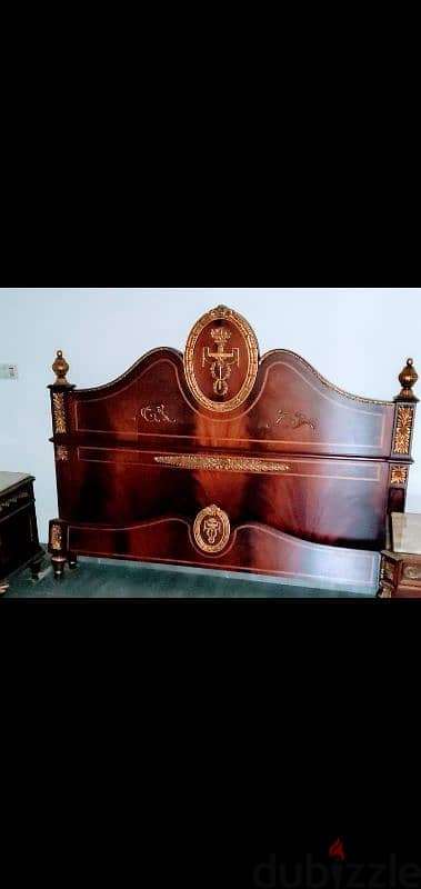 Louis XVI bed 1