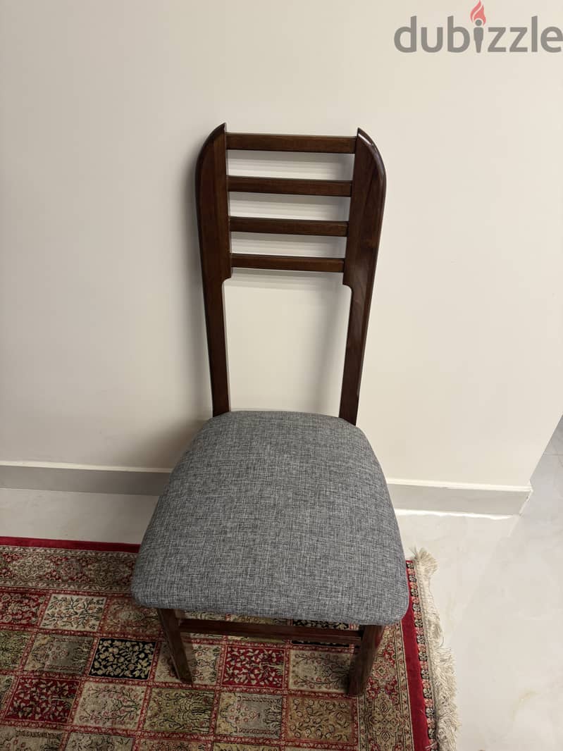 used like new dining chairs - no scratches 2