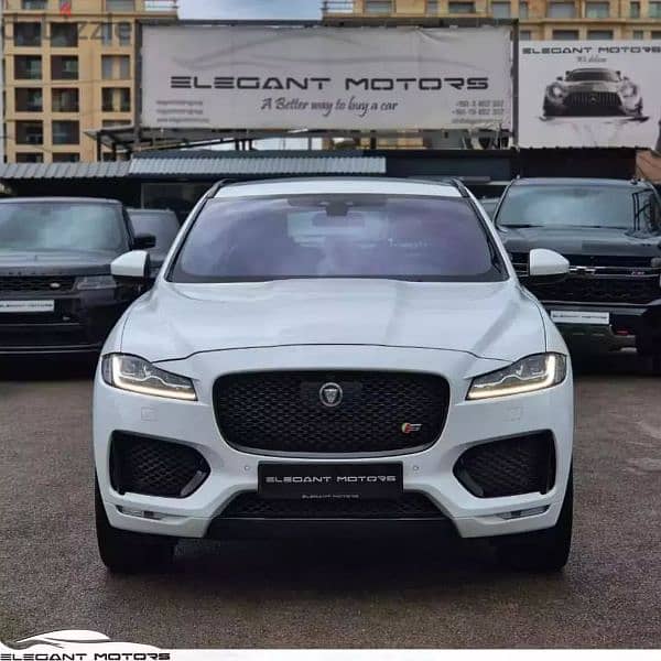 Jaguar F-Pace 2017 0